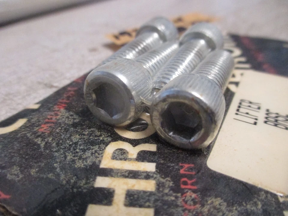 Nuevo de Lote Antiguo Midwest Lifter Base Hardware Se Adapta a: Harley Davidson XL Sportster 1974-1984 Foto 2 de 3