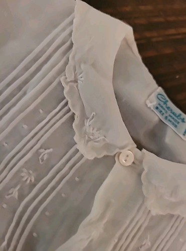 VINTAGE HANDMADE IN THE PHILIPPINES WHITE Cherubs HEIRLOOM DRESS SIZE 6 MONTHS - Picture 4 of 17