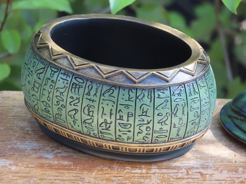 Scarab Beetle Trinket Box Veronese Collection Bronzed Coloured Egyptian Amulet - Picture 11 of 12