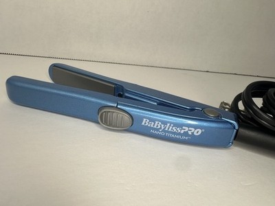 BaByliss PRO Nano Titanium 1/2'' Travel Mini Flat Iron Hair Straightener