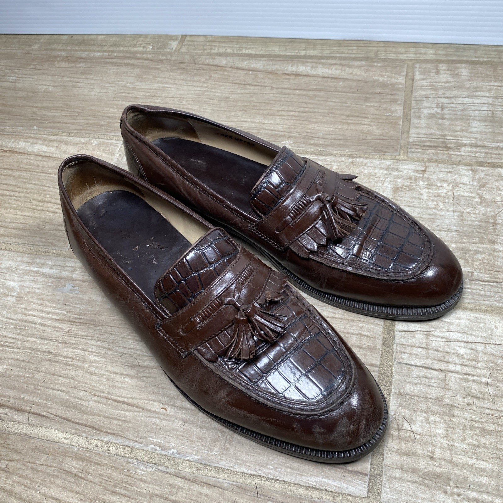 Men's 12 Brown Croc Embossed Tassel Loafers Flexible Construction Made in Italy