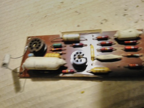 Loewe Opta Planet 5720W preamp Verstärker Platine ungeprüft