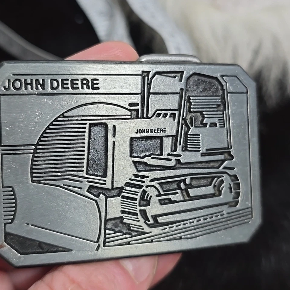 Vintage 1983 John Deere Metal Belt Buckle - Image 2 of 4