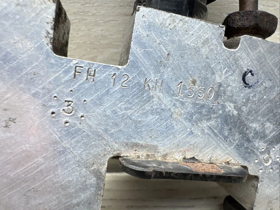 Клапан пропорциональный тормозной 1994-1997 Dodge Ram 1500 2500 52009126BR - Изображение 3 из 4