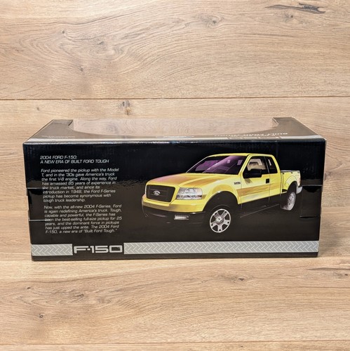 Camioneta Ford F-150 2004 amarilla 1:18 Die-Cast Beanstalk - Imagen 2 de 5
