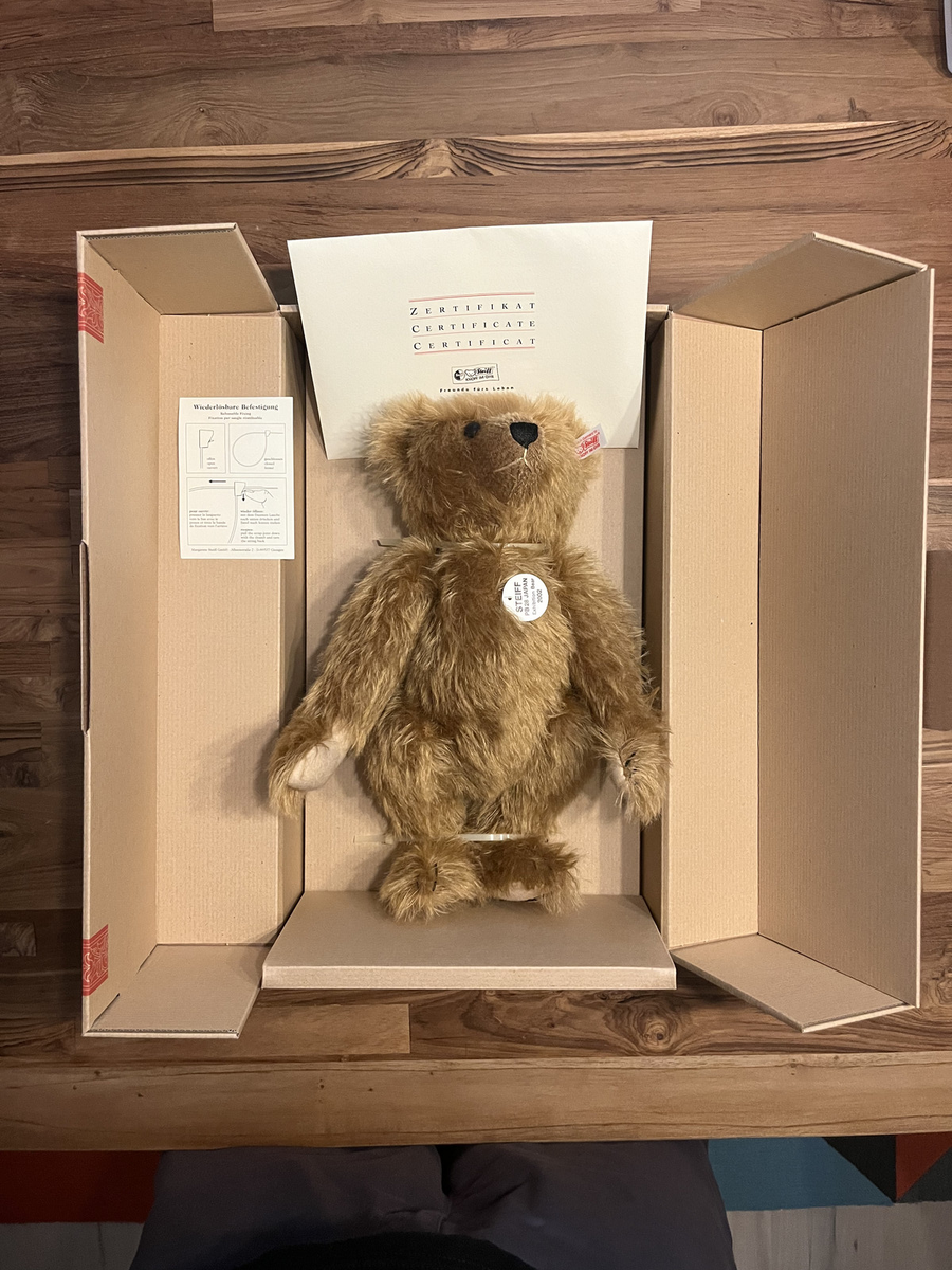 JAPAN (2002) only STEIFF teddy bear made for 100th anniversary of