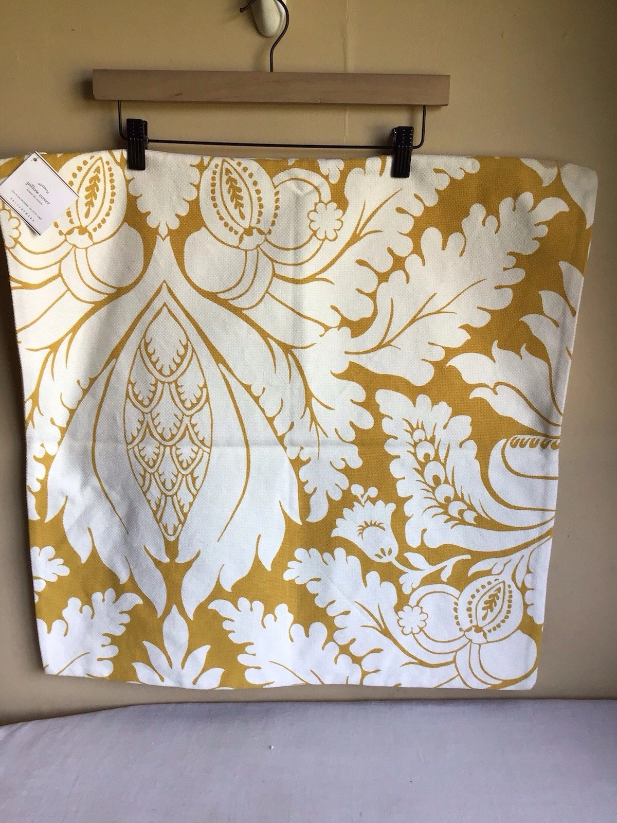 New Pottery Barn Mustard Yellow Damask Cotton Square Throw Pillow Cover 24 x 24