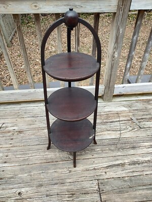 Antique Geo C Flint Cake serving table