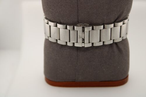 Maurice Lacroix Model# M11057 Steel Diamonds Silver Dial Quartz Watch #18901 - Picture 4 of 6