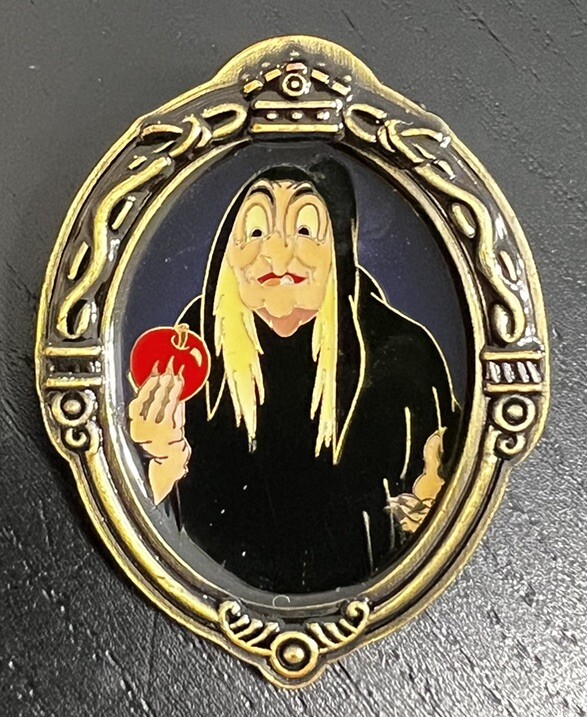 Disney Pin Old Hag Magic Mirror Frame 2000 Villains Snow White Dwarfs Rare