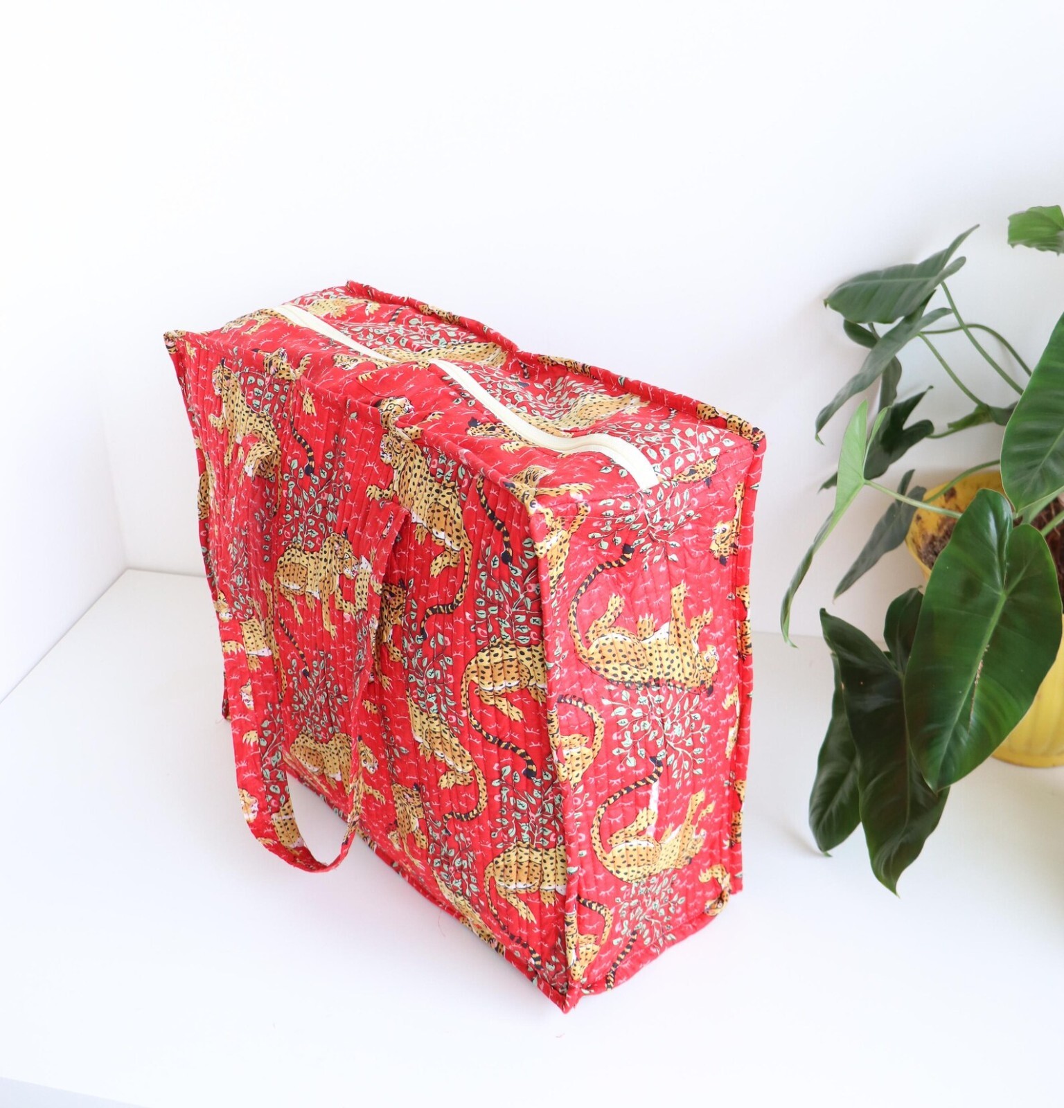 Red Outdoor XL Tote - Safari Beach Bag - Block Print Women Shoulder Bag - Quilte