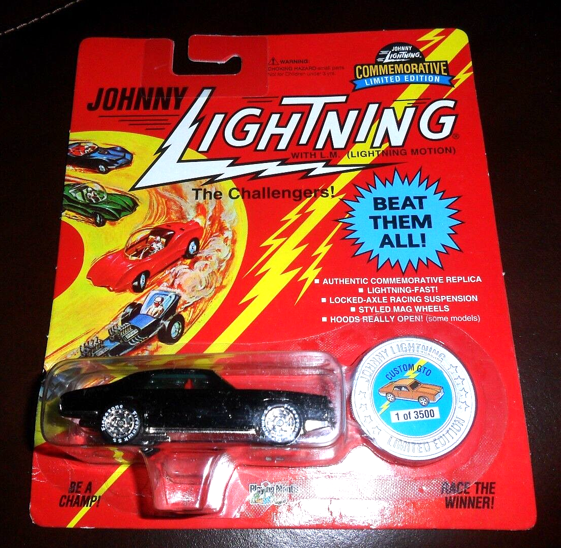 Johnny Lightning Challengers GTO 1/3500 Greater Seattle Toy Show