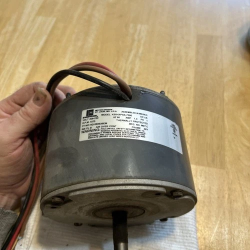 ICP HQ1082639EM K55HXPSS-7300 1/5HP 208-230V 1075 RPM Condenser Fan Motor Used