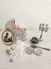 Antik  Puppenstube Puppenwagen Blech  Zinngeschitt Masse Püppchen Scherenschnitt