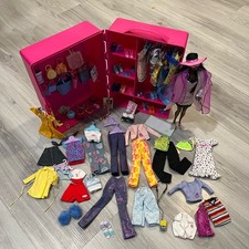 Mattel vintage pink 2000 Fashion Wardrobe Set with Accessories