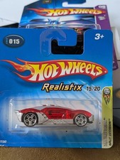 Hot Wheels 2005 Split Decision #015 Red *Short Card*