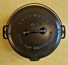 Griswold Cast Iron #9 Tite-Top Dutch Oven 834 w/Lid 2552 Fully Marked Pat. 1920