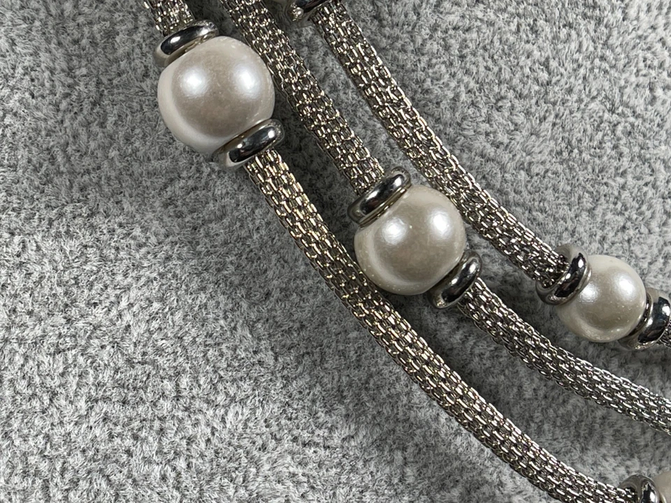 Anne Klein Necklace 3 Strand 19" Silver Round Mesh w Pearls Real/Faux IN7194 - Image 2 of 4