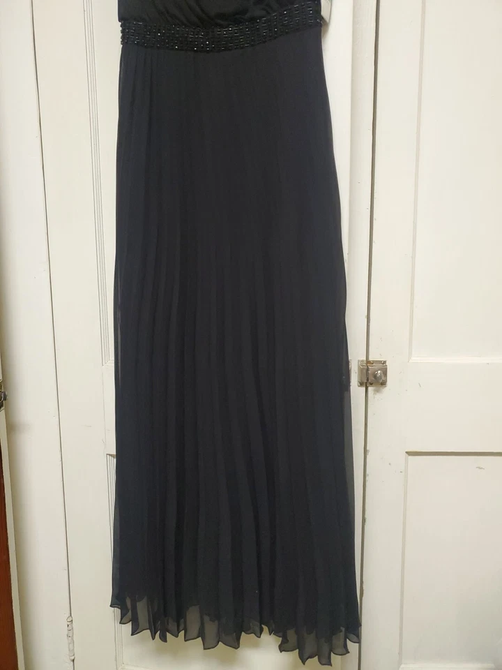 Vestido Jessica Howard Talla 8 Negro Formal Largo Vestido Cuentas Cintura, Maxi Sin Mangas Foto 3 de 4