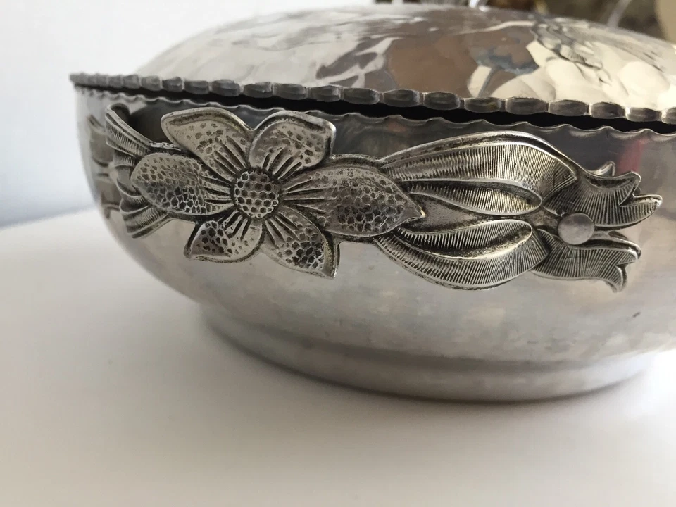 Mid Century Hammered Silver Bowl & Tulip Lid, Handles & Lid Etched Floral Design - Image 4 of 4