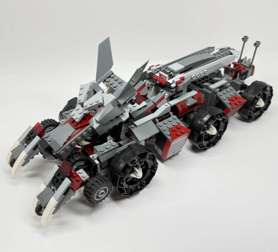 LEGO Legends of Chima Series Set #70009 WORRIZ' COMBAT LAIR - No Minifigures - Image 3 of 4