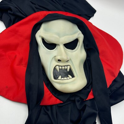 Vintage Scream Easter Unlimited Vampire Phantom Mask Cotton Shroud