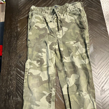 GapKids Boys Camo Cargo Pants Cotton Pull-On Drawstring Elastic Waist Pockets