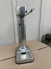 AARKE Carbonator III Sparkling Seltzer Soda Water Maker