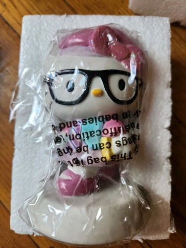 2012 Hello Kitty School Girl Moment Collection Porcelain Figure In Box - Picture 8 of 8