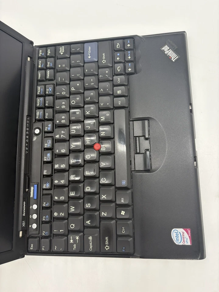 Lenovo ThinkPad X61 Intel Core2 Duo T8300 4GB RAM 160GB SSD Batería Muerta SIN SISTEMA OPERATIVO Foto 3 de 4