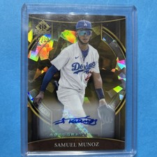 2023 Bowman - Bowman Invicta Samuel Munoz #BI-10 Gold Atomic Refractor  /50 (RC)
