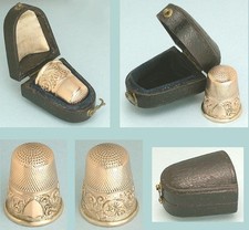 Gorgeous Antique 9 Kt Gold Thimble in Leather Case * English * Circa 1870s