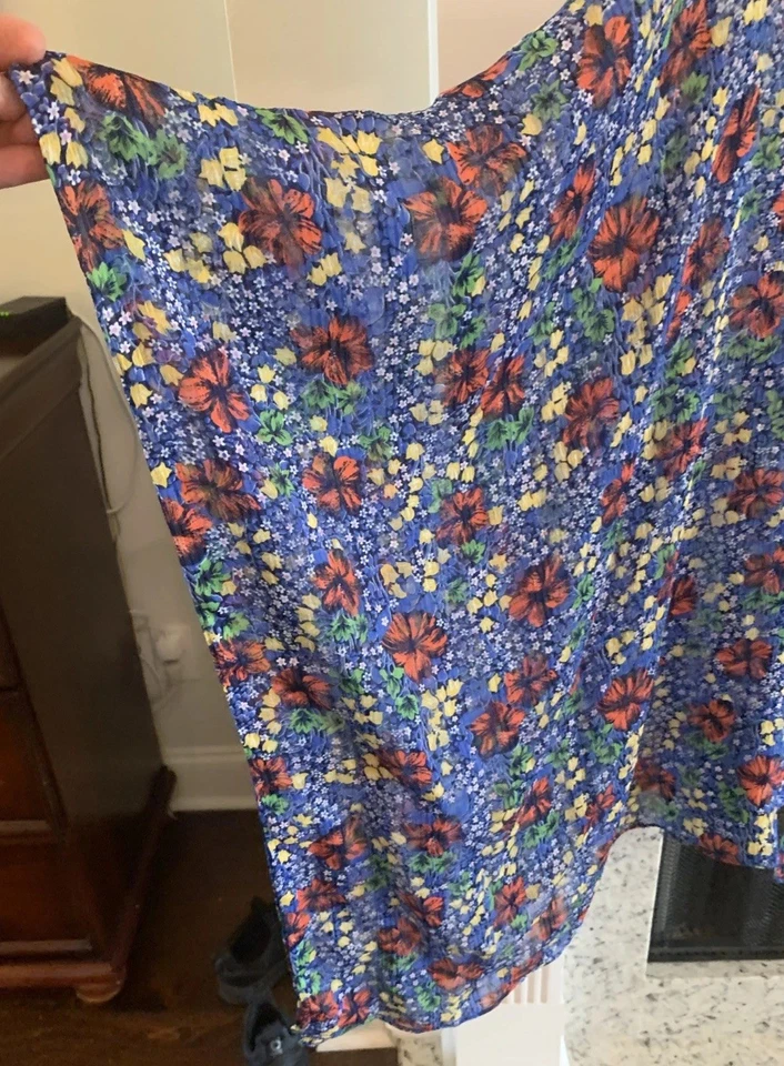 Poncho transparente Ann Taylor encubrimiento playa piscina mujer floral azul talla única Foto 3 de 4