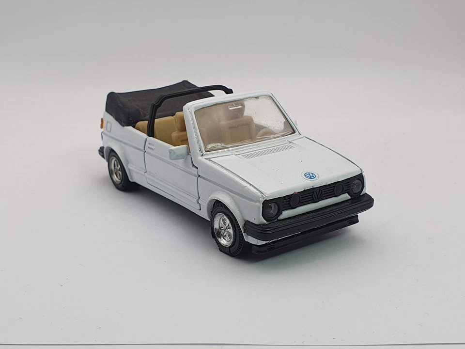 Volkswagen Golf Cabriolet Welly 1/35 Bianco - Immagine 4 di 4
