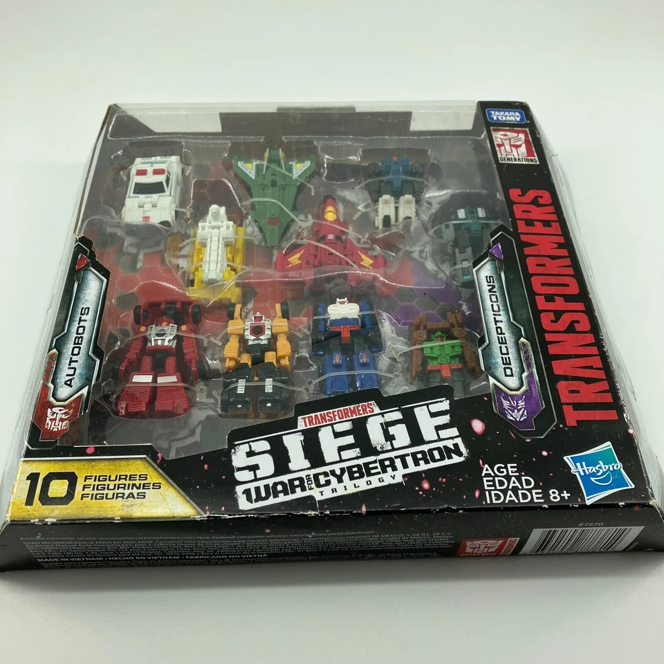 Hasbro Transformers War for Cybertron Siege Autobots vs Decepticons Action Set - Image 3 of 4