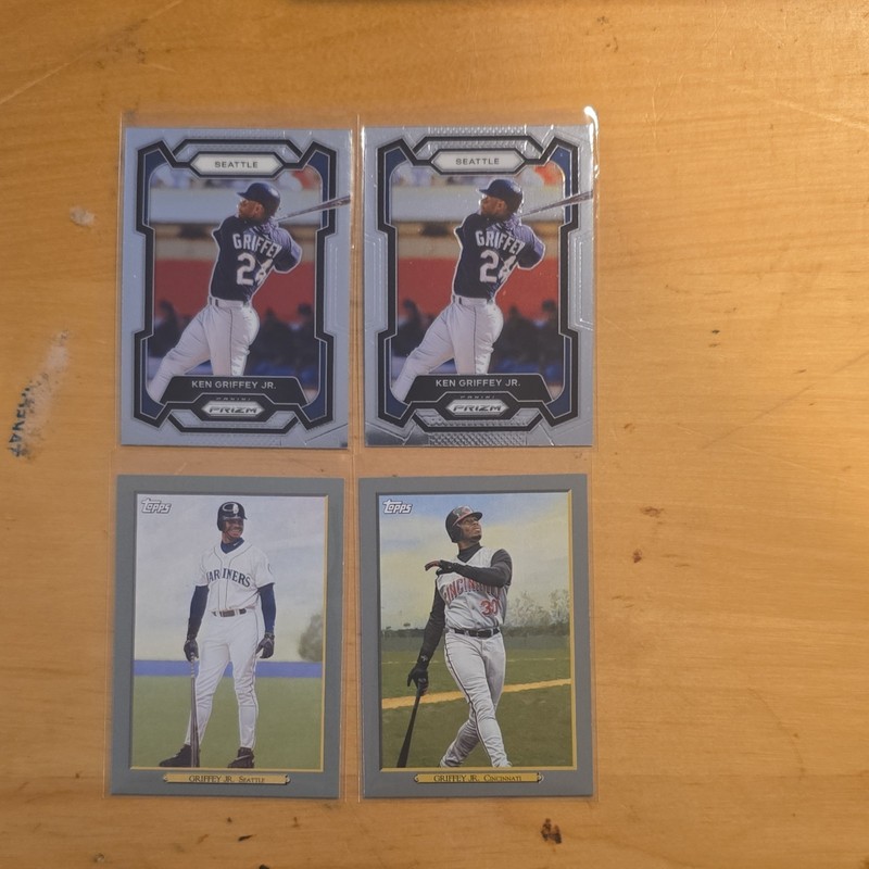 Topps Panini Ken Griffey Jr. MLB Baseball Card Lot (4) Mariners Reds