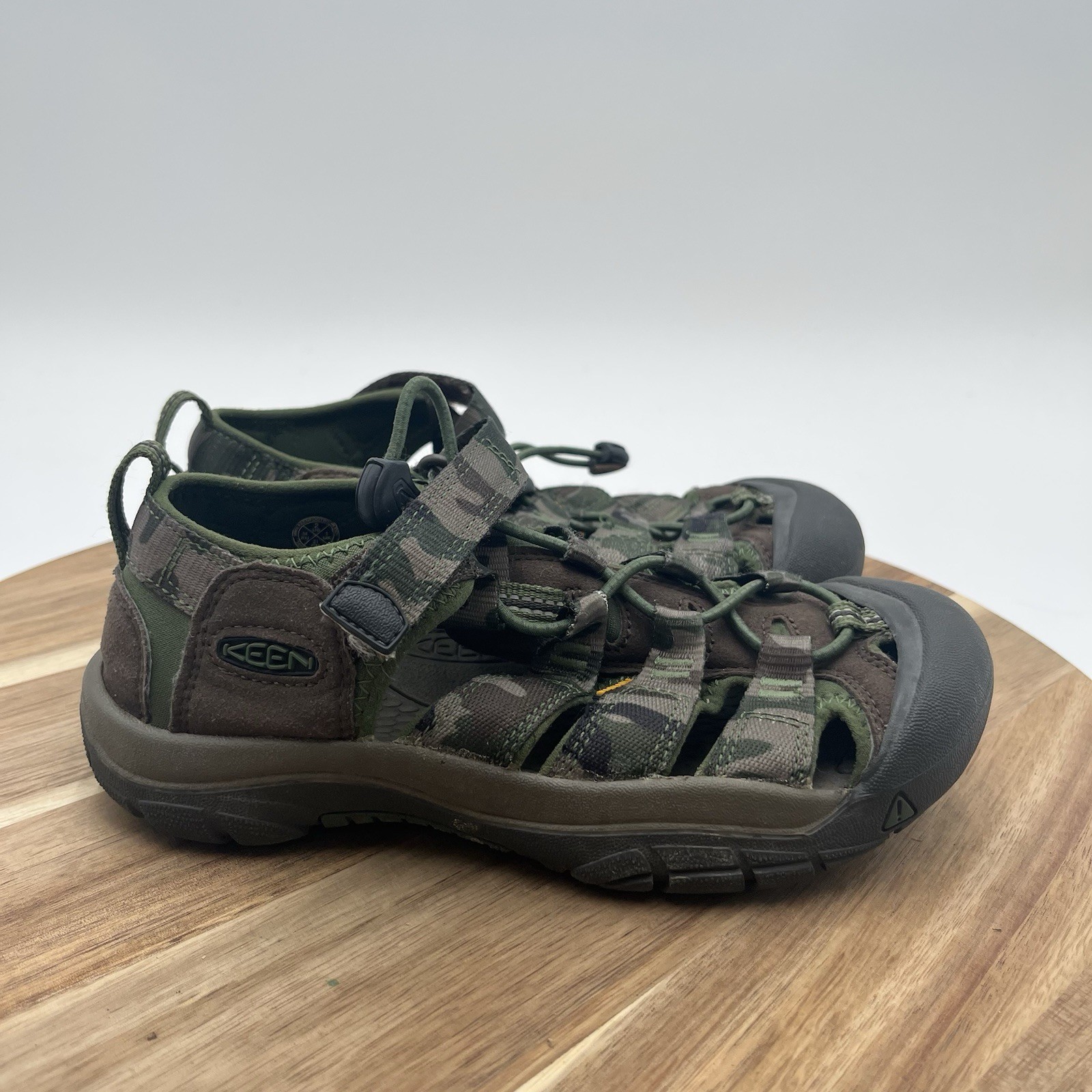 Sandali Keen bambino Newport H2 verdi mimetici impermeabili escursionismo trail giovani taglia 2 US