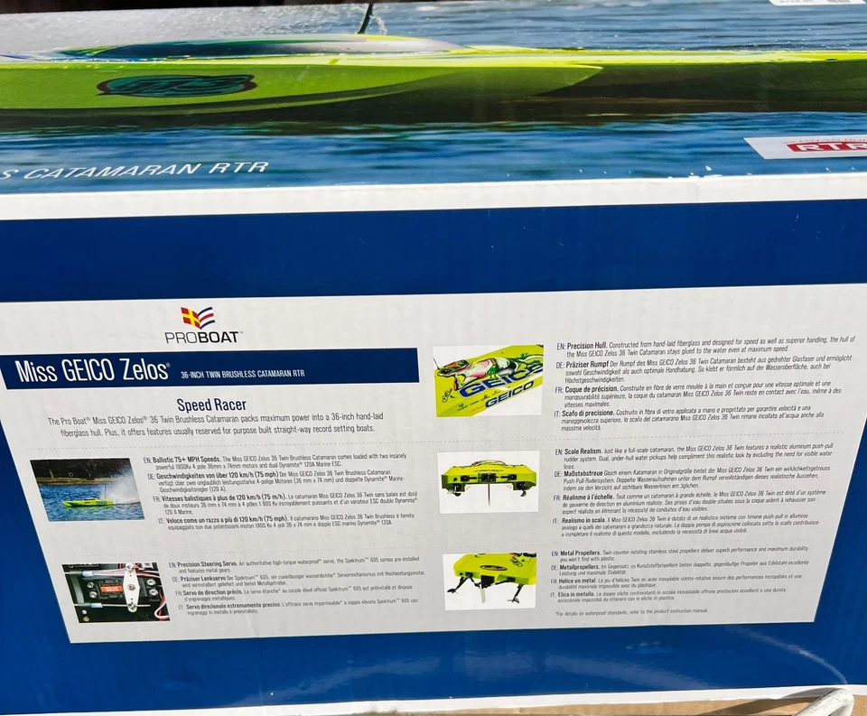 ProBoat Miss Geico Zelos 36" Twin Brushless Catamaran RTR NEW - Image 3 of 4