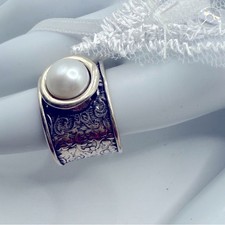 925 Sterling Silver Statement Ring Cultured Pearl Floral Etched Size 7