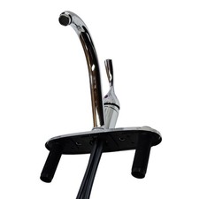 Delta 300-DST Classic Single Handle 1.8 GPM Kitchen Sink Faucet - Chrome