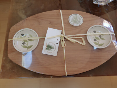 Out of the Woods of Oregon, Bread & Oil Serving Board and Bowls