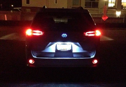 2x Red Lens LED Rear Bumper Reflector Tail Stop Brake Lights Lamp For 2008 2009 2010 Toyota Highlander 