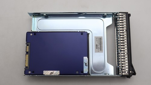 Lenovo ThinkSystem 01GT756 7SD7A05757 3.5" 1.92TB SATA 6Gb Hot Swap SSD - Picture 3 of 9