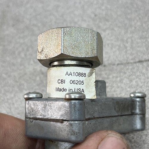 Freightliner CBI AA10888, Adapter, Speedometer New - No Box - Picture 7 of 7