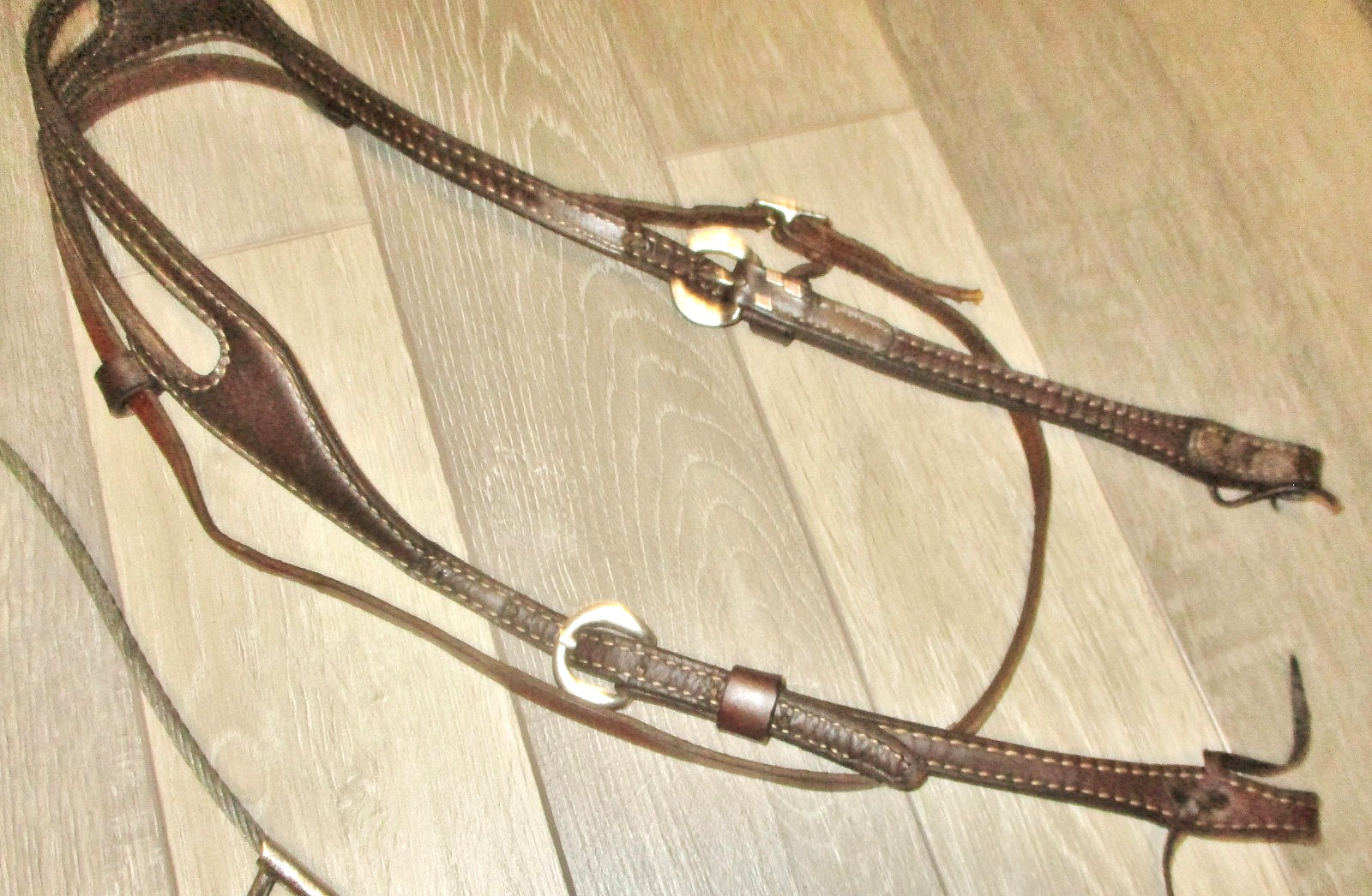 Western Cowboy TACK LOT -2 Shaped Ear bridles -PLUS Steel Cable noseband tiedown