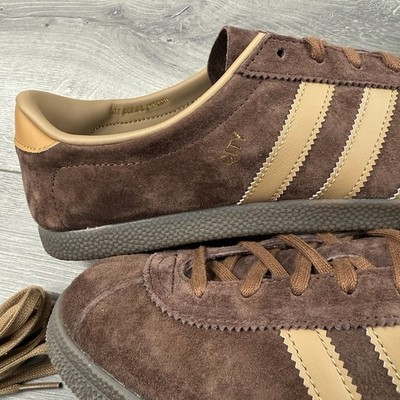 adidas gazelle silver green womens Green adidas Gazelle Indoor Women's main image 1