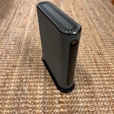 Motorola MB8611 DOCSIS 3.1 Cable Modem 2.5 Gbps Ethernet