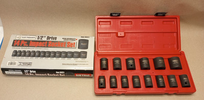 Central Pneumatic Earthquake 1/2'' Metric Impacting Air Ratchet 14pc. Set 94221