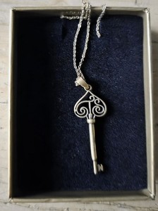 Taylor Swift Key Necklace | eBay