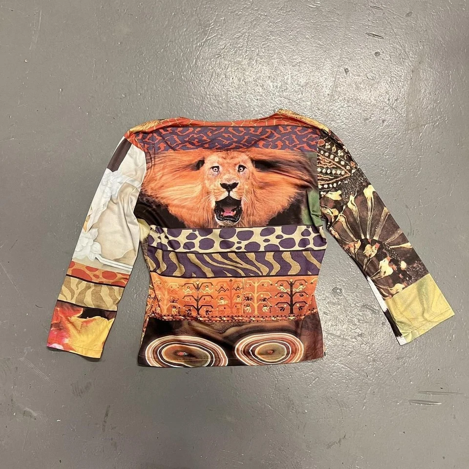 Blusa Vintage Y2K Roberto Cavalli Manga Longa Estampa Animal TAMANHO EU 40, IT 42, EUA 8 - Imagem 3 de 4